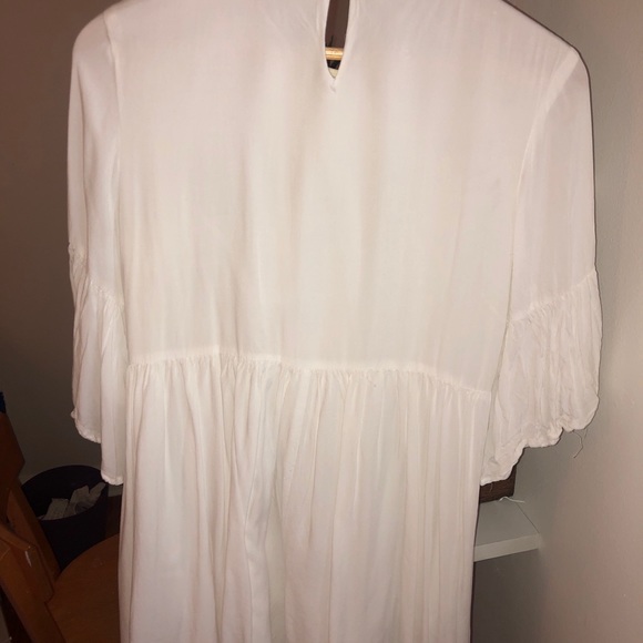 Shein embroidered flounce sleeve - Picture 3 of 4